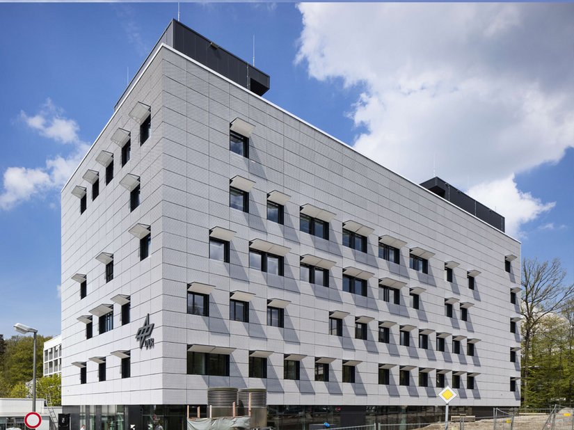 Außenansicht Deutsches Zentrum für Luft und Raumfahrt e.V., Stuttgart