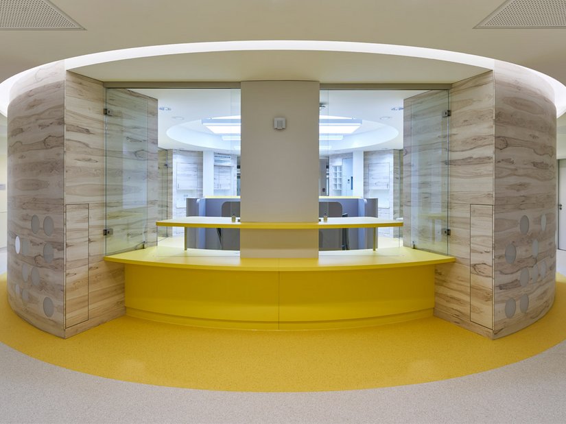 <p><br>Durch Sanierung und Neustrukturierung ergibt sich nun ein neues Bild in der&nbsp;Kinder- und Jugendklinik „ Auf der Bult“, Hannover.</p>