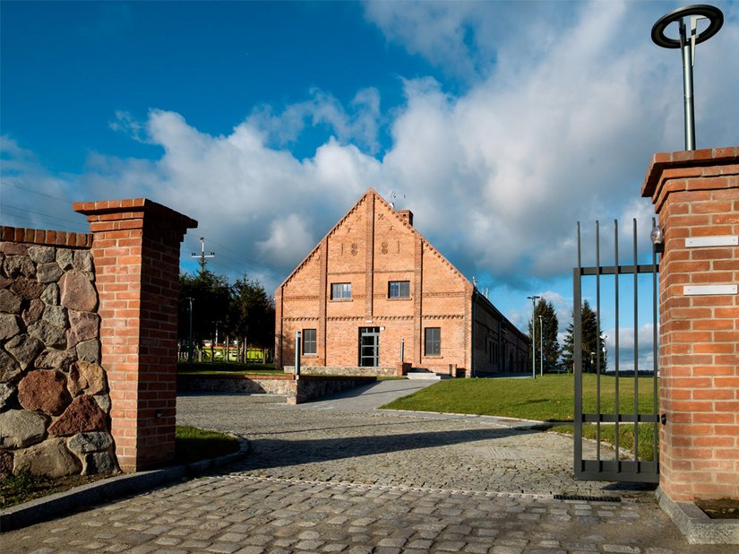<p>Der historische, aus dem späten 19. Jahrhundert stammende Backstein-Bauernhof wurde umgebaut und aufwendig mit Brillux Produkten saniert.</p>