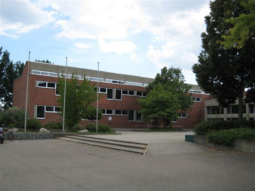 <p>Das Gebäude war vor der Sanierung ein Klinkerbau.</p>
