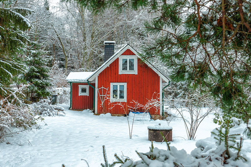 Holzhaus in Schweden, Schnee