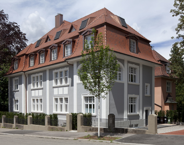 Villa Freiburg Rückfassade